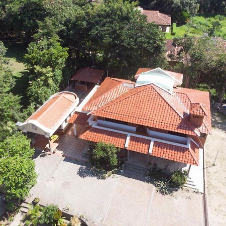 Garden House Hotel Вилкабамба Екстериор снимка