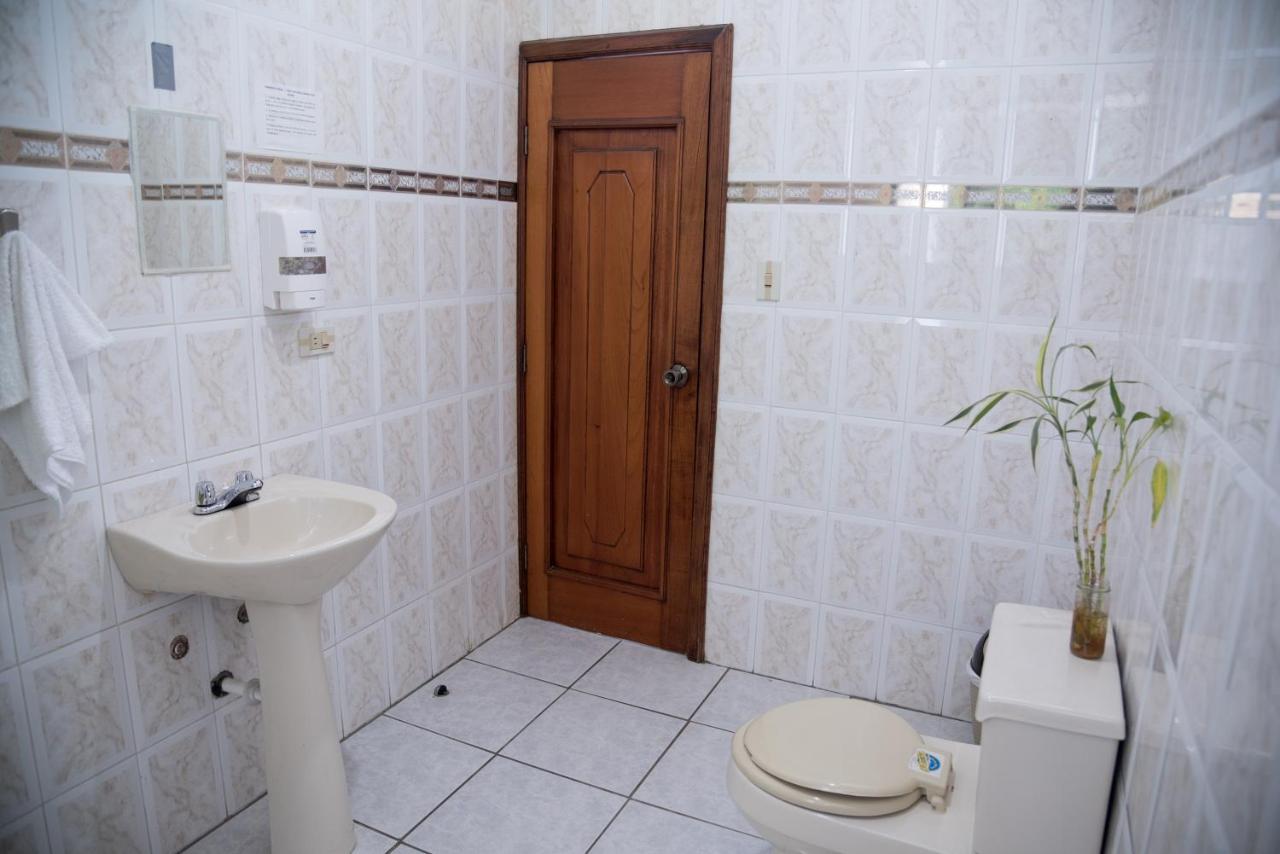 Garden House Hotel Вилкабамба Екстериор снимка