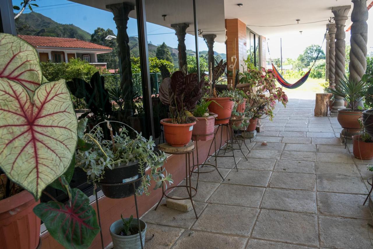 Garden House Hotel Вилкабамба Екстериор снимка