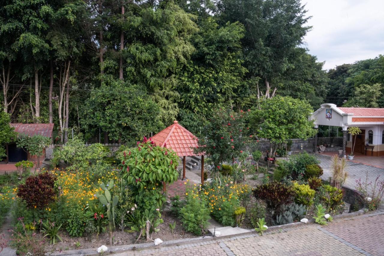 Garden House Hotel Вилкабамба Екстериор снимка